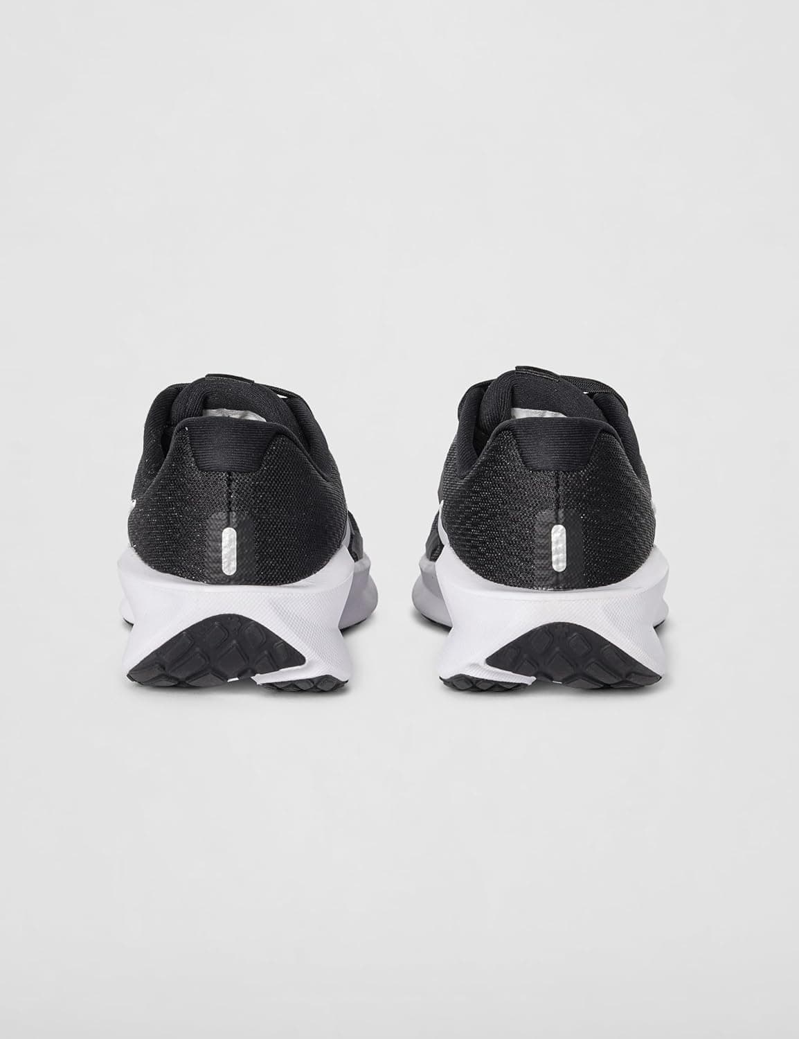 نایکی W NIKE DOWNSHIFTER 13 زنانه RUNNING سایز 39 اتحادیه اروپا مشکی/سفید - DK SMOKE GREY 3416