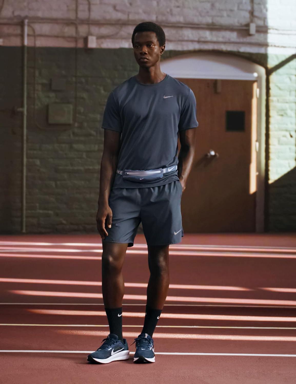 کفش دویدن مردانه Nike Downshifter 13 مدل LACED سایز 45 EU رنگ MIDNIGHT NAVY/PURE PLATINUM-BLACK-WHITE 3475