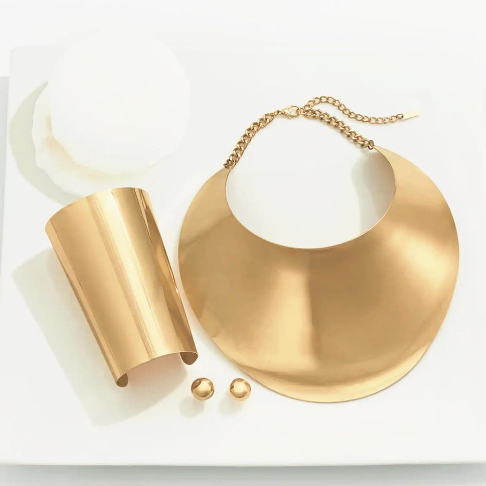 ست گردنبند و گوشواره TERRIFI به سبک آفریقایی برای زنان – شامل گوشواره حلقه‌ای طلایی، گردنبند چوکر پهن طلایی و نقره‌ای، جواهرات بیانیه‌ای به سبک مصری برای زنان و مردان، ست جواهرات فانتزی طلایی، مناسب برای هدیه دادن به دختران.