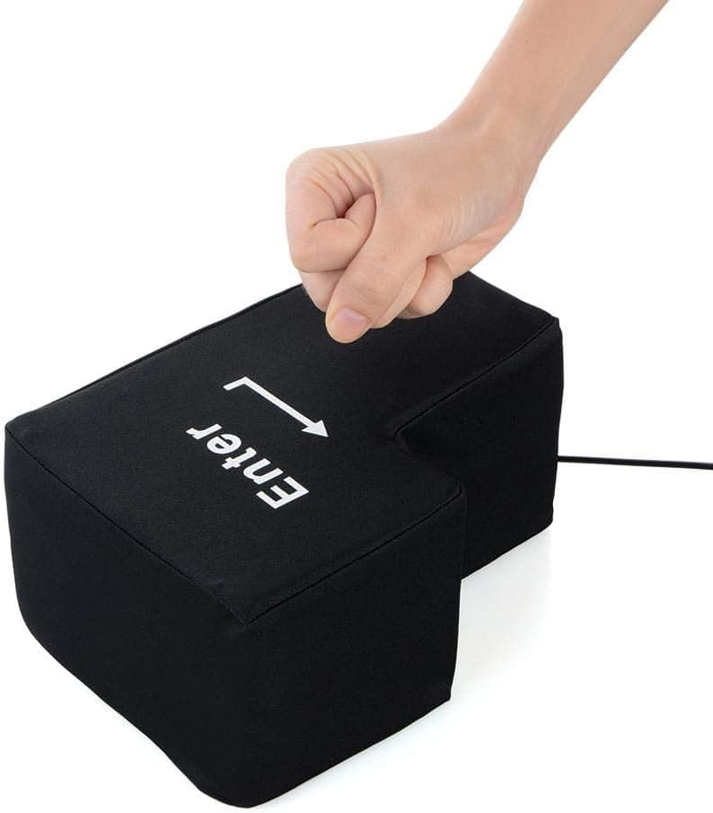 کلید بزرگ Enter USB – دکمه‌ی ضد‌استرس و آرامش‌بخش، بزرگ‌سایز و مقاوم، قابل اتصال با پورت USB برای تخلیه‌ی استرس.